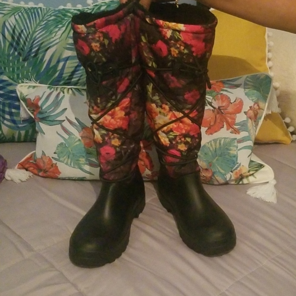 Rain boots